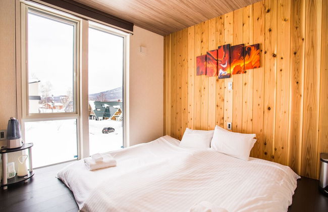 Niseko Central Houses and Apartments - Photo 8