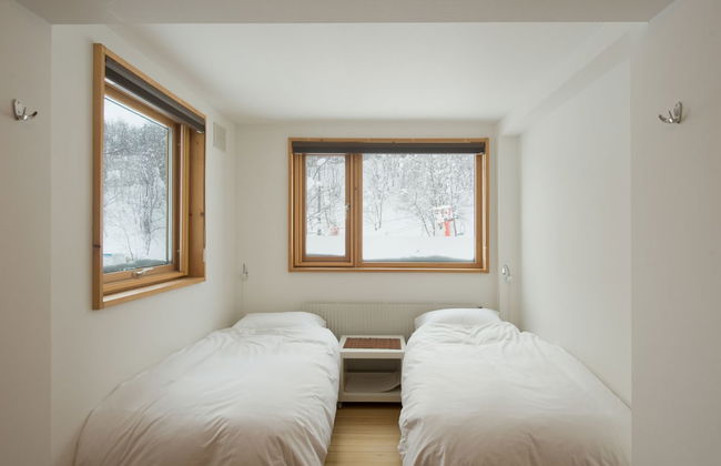 Niseko Central Houses and Apartments - Photo 10