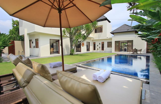 Villa Damaya - Foto 1
