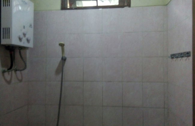 Villa Kota Bunga Seruni - Foto 60