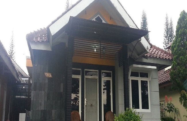 Villa Kota Bunga Seruni - Foto 76