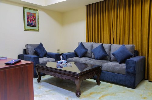 Foto 14 - Qaser AlSultan Hotel Suites