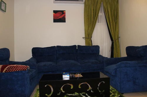 Foto 19 - Al Amoria Furnished Apartments 3