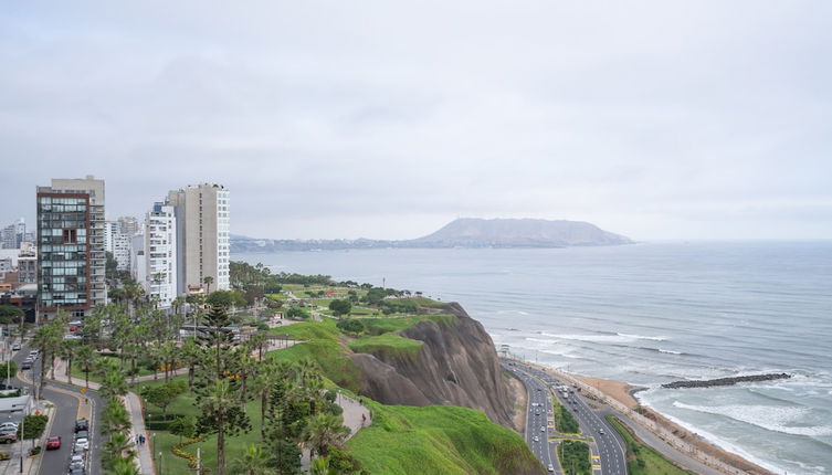 Photo 1 - GLOBALSTAY. Ocean View Apartments. Pool. Gym