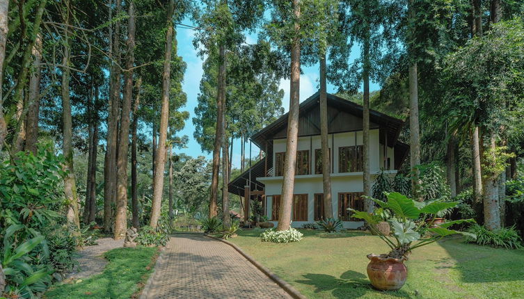 Photo 1 - Plataran Puncak Villas