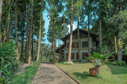 Photo 1 - Plataran Puncak Villas