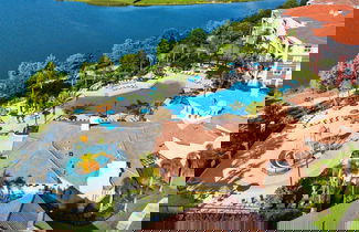 Foto 1 - Vista Cay Resort by Millenium at Universal Blvd