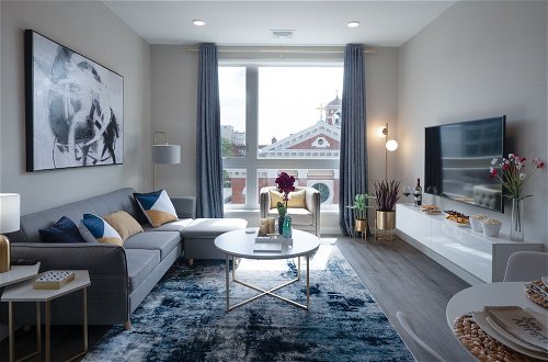 Photo 37 - Luxury Furnished Apartments by Hyatus Downtown at Yale