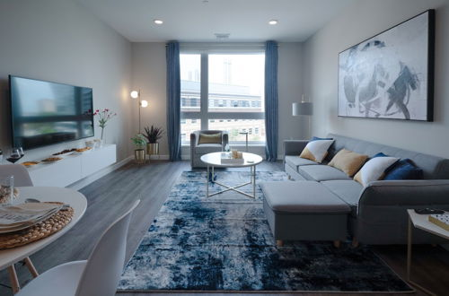 Photo 33 - Luxury Furnished Apartments by Hyatus Downtown at Yale