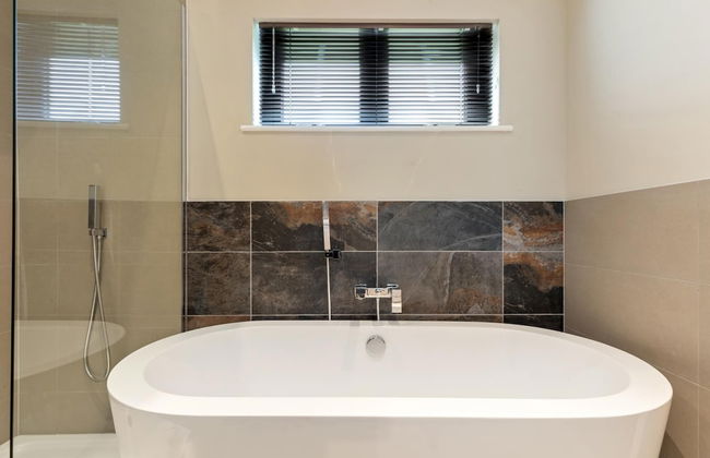 Ael-y-bryn - Luxury Lodge Hot Tub Three En-suite Bedrooms - Foto 9