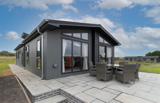 Ael-y-bryn - Luxury Lodge Hot Tub Three En-suite Bedrooms - Foto 10