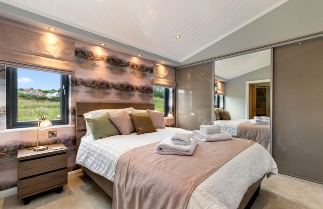 Ael-y-bryn - Luxury Lodge Hot Tub Three En-suite Bedrooms - Foto 12