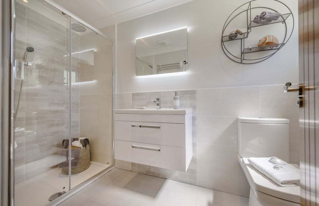 Dewin Bach - Luxury Lodge Hot Tub Close to Beach - Foto 3