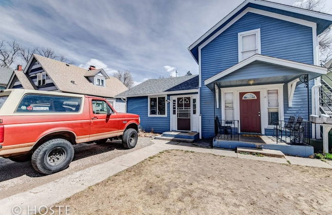 1BR Downtown Townhome King Bed, 5 Min to Shops - Foto 16