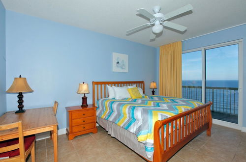 Photo 3 - Calypso Beach Resort by Panhandle Getaways