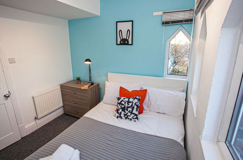 Photo 15 - The Manchester Pad - Sleeps 12