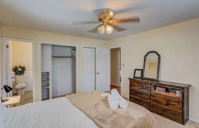 Palmer Park Trails & Space 4 Bdrm Cntrl Location - Photo 9