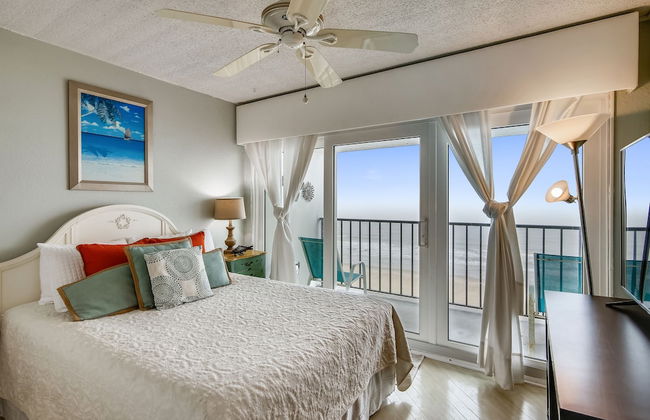 By the Sea Resort 907-sea La Vie - Photo 4