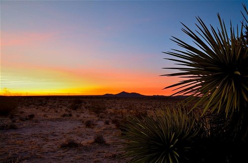 Foto 32 - Unique off Grid Desert Retreat, California, USA