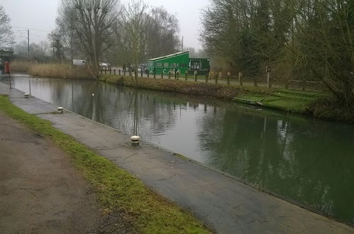 Photo 22 - Broxbourne Riverside Chalets