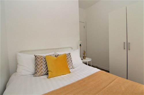 Foto 9 - Notting Hill Apartments
