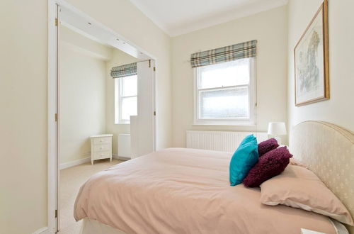 Foto 3 - Charming 1 Bed Apt in Pimlico - Walk to Palace