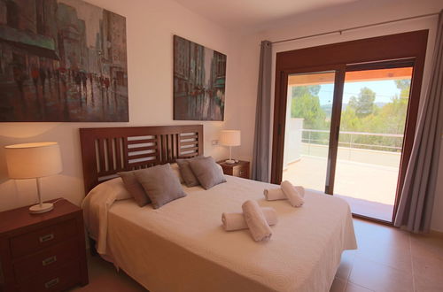 Foto 7 - Luxurious & Secluded Villa - Private Pool, Walk to the Beach & Moraira: Villa Ampolla 2