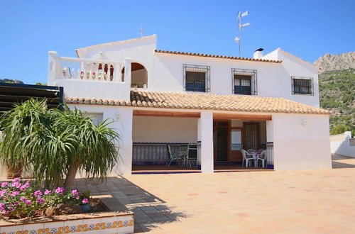 Foto 34 - Low Price 4 Bedroom Villa With Nice View Over The Sea, Private Pool, Wifi, BBQ