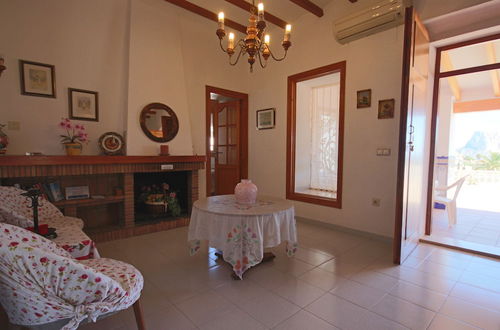 Foto 14 - Low Price 4 Bedroom Villa With Nice View Over The Sea, Private Pool, Wifi, BBQ