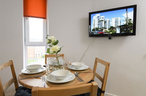 Photo 12 - 1 bed Apartment Close to Football Grounds