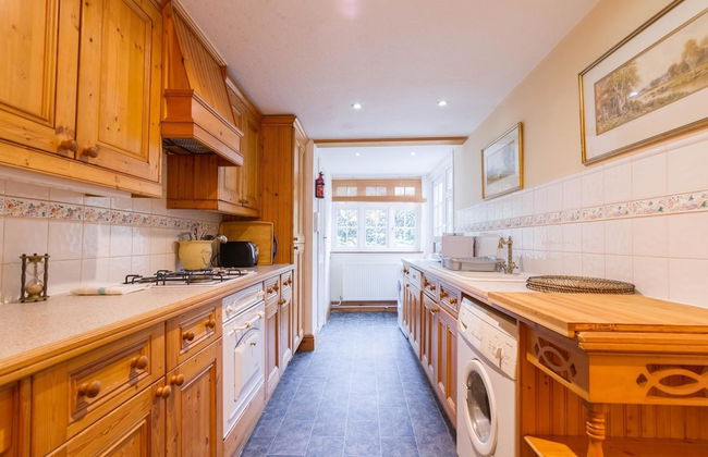 HOLIDAY HOME OF THE MONTH Finchley Sleeps 4 - Foto 9