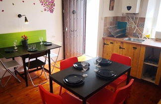 Photo 1 - Apartamento 6099