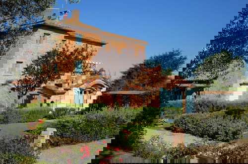 Photo 40 - Villa in Cortona With Pool & Garden