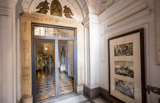 Photo 2 - Trevi Fountain Superior 3 bdr apartment