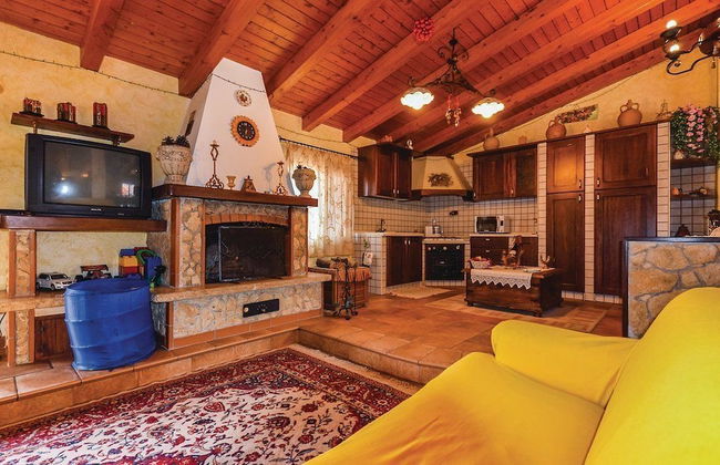 Vacation House ETNA - Photo 13