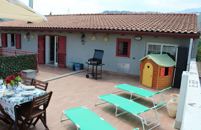 Vacation House ETNA - Photo 1