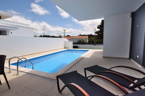 Foto 16 - Modern Villa With Private Pool, Near the Beautiful Beach of Foz de Arelho