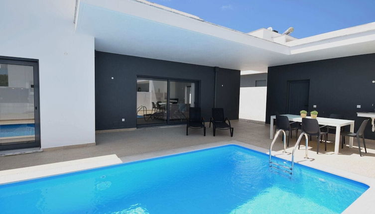 Foto 1 - Modern Villa With Private Pool, Near the Beautiful Beach of Foz de Arelho