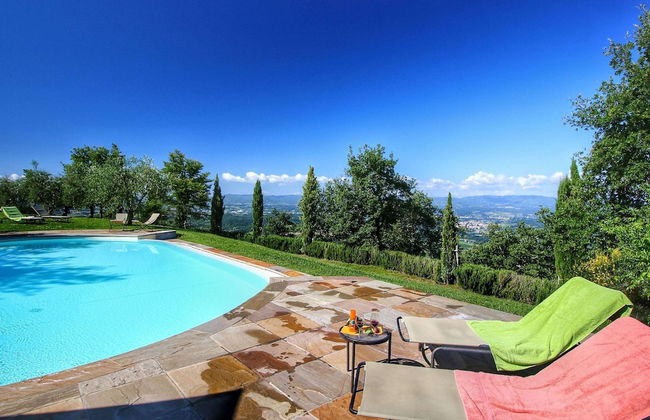 Villa in Tuscany With Pool & Vineyard Views - Foto 21