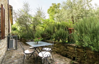 Photo 1 - Holiday Home in Cortona With Pool