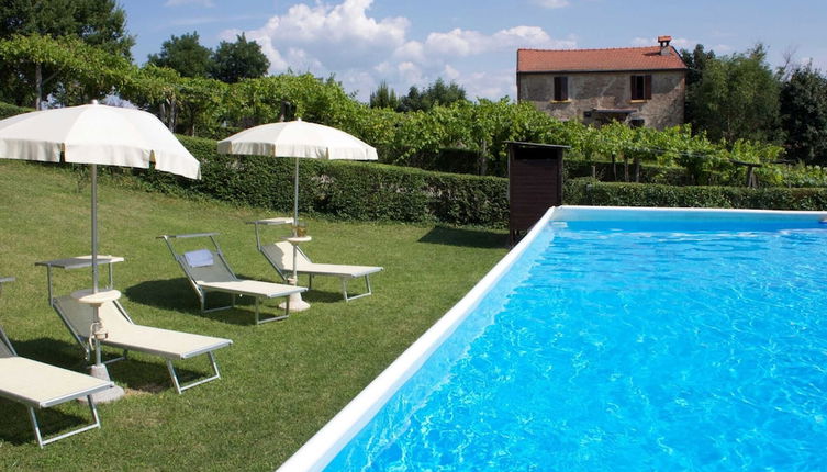 Photo 1 - Belvilla by OYO Apartment in Sassoleone With Pool