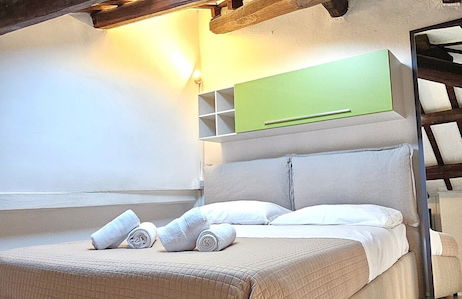 Monserrato Apartment - Photo 17