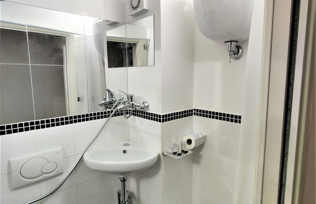 Monserrato Apartment - Photo 55