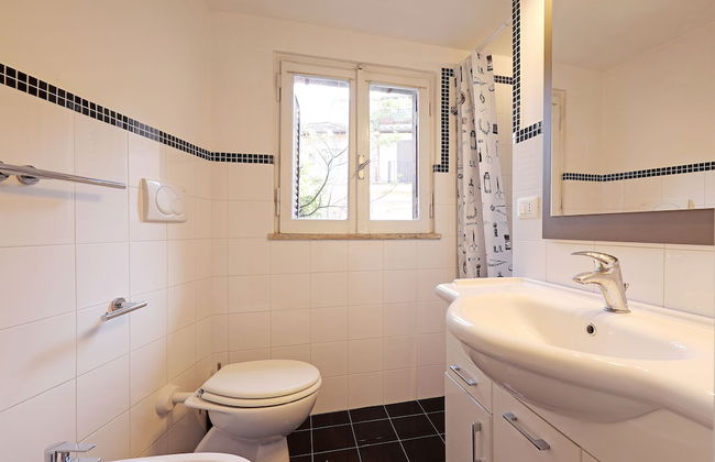Monserrato Apartment - Photo 56