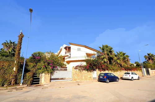 Foto 1 - Lush Holiday Home in Sciacca near Golf Course