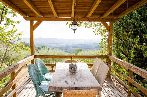 Foto 39 - Home set in Olive Grove With Stunning Views