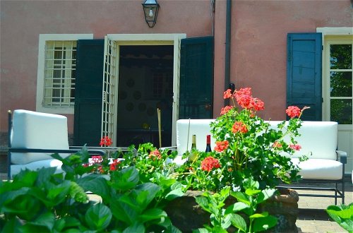 Foto 16 - Charming Holiday Home, Near Lucca With a Private Pool
