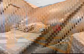 Foto 2 - Lakefront Retreat