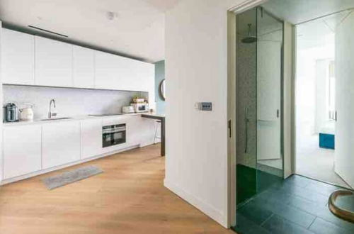 Foto 11 - Luxury 1 bed in Soho House Building w Pool, gym