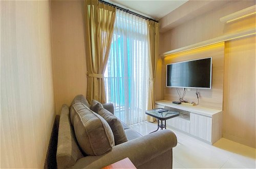 Photo 8 - Minimalist And Homey 1Br Apartment At Pejaten Park Residence